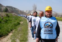 Diyarbakır'da DBB'den Tarım Emekçilerine Dayanışma Ziyareti