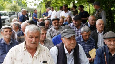 Ardahan Muhtarları Tarım Müdürü Akıllı'ya İlk Uyarısını Yaptı Ardahan Muhtarları Tarım Müdürü Akıllı'ya İlk Uyarısını Yaptı
