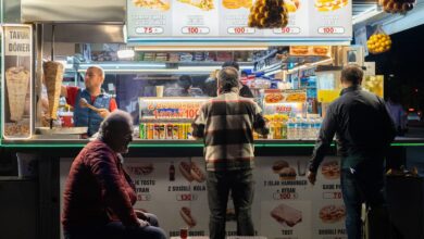 Tarım Bakanlığı'ndan Burger, Sucuk ve Dönerde Yeni Et Ürünü Kuralları Tarım Bakanlığı'ndan Burger, Sucuk ve Dönerde Yeni Et Ürünü Kuralları