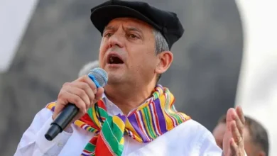 Özgür Özel: Alım Garantili Yeni Bir Tarım Dönemi Başlatılmalı Özgür Özel tarım politikalarını eleştirdi.